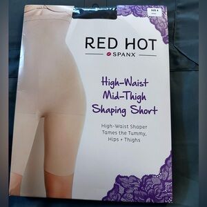 Spanx Red Hot Mid-Thigh, High Waist, Shaping Short